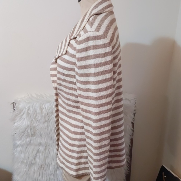 St John Santana Knit Terra Sand White Striped Two Blazer Jacket - Picture 6 of 7